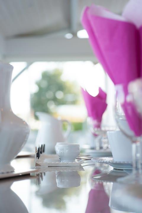 Les Raisins Du Bonheur Bed & Breakfast Puisseguin Екстериор снимка